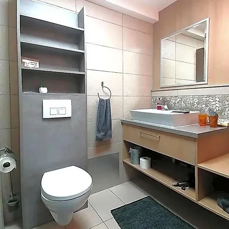 Business Apartmanhotel 3*