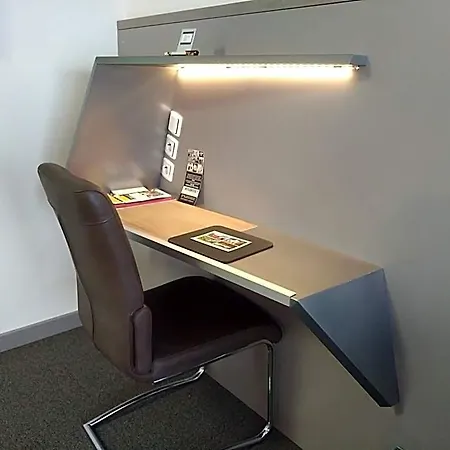 Business 3* הוהנמס