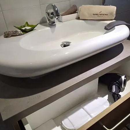 Business 아파트호텔 4*